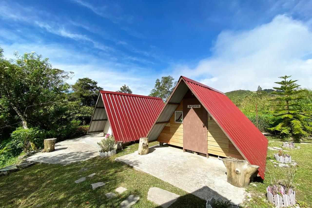 Lily Cottage & Kitchen Ranau Exterior photo